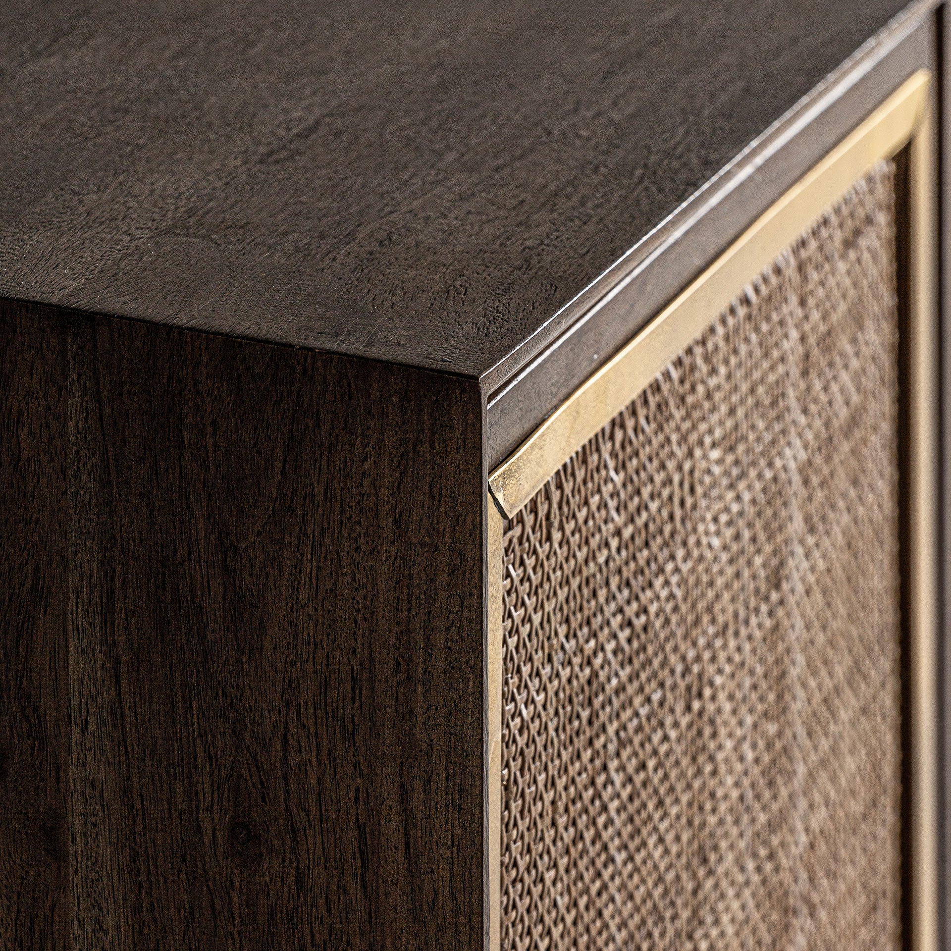 GONDORF SIDEBOARD